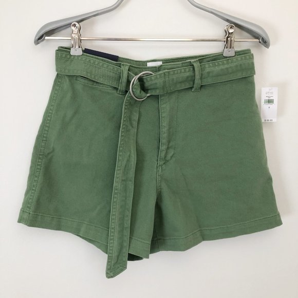 NWT High Waisted Khaki Shorts in Twig Green by GAP - Picture 2 of 6